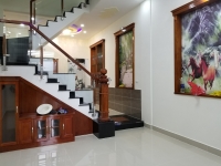 Định cư bán lại biệt thự vườn 300m2 nở hậu ,có 5 phòng ngủ gần mặt tiền Phú Riềng Đỏ, DT 741, SHR Thổ cư 100%