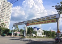 Bán nhà 1 triệt 1 lững 1 lầu đường số 2 KDC Nông Thổ Sản, Phú Thứ, Cái Răng, Cần Thơ. Hướng Đông Nam. Giá 3 tỷ 500 triệu.