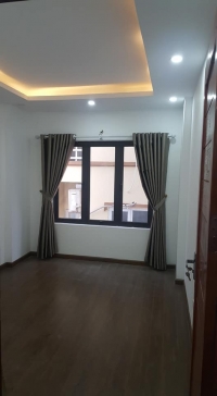 Hiếm, Rẻ nhất Quận Đống Đa, nhà phố Hào Nam 60m2, 4 tầng, mặt tiền 4.2m. Chỉ 4.7 tỷ. Liên hệ: 0911762186