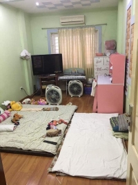Bán nhà phố Lạc Long Quân, Tây Hồ, diện tích 30m2, 6 tầng, giá chỉ 2.85 tỷ