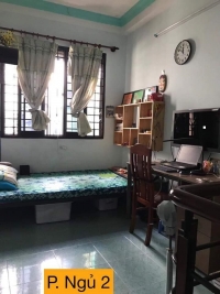 Gấp bán trước Tết! Nhà bán hẻm 16 Đặng Văn Ngữ, 4 Tầng, BTCT, 3PN, Khu Vip, giá 5.3 tỷ