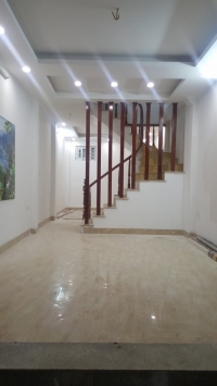 Cần bán căn nhà phố Thụy Khuê Tây Hồ 6 tầng 22m2 ngõ 2m5 2 tỷ 45