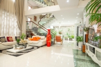 Bán nhà MT Trường Sa, Q.PN, dt 9x12, góc 2 MT, GPXD hầm 6 Lầu, giá 23 tỷ